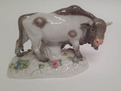 A Meissen porcelain figurin of a Bull