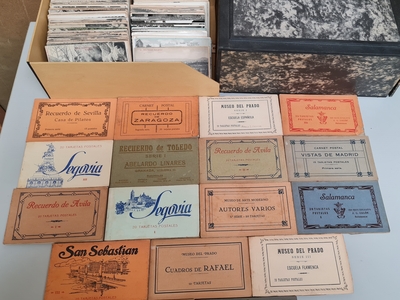 Prentbriefkaarten: Spanje, Groot lot met ca. 780 kaarten en 17 toeristenboekjes, 1920 - 1950