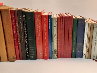 Bookscience: Lot with 31 books.