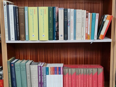 Boeken: Geesteswetenschappen. Lot met 110 diverse uitgaven. 